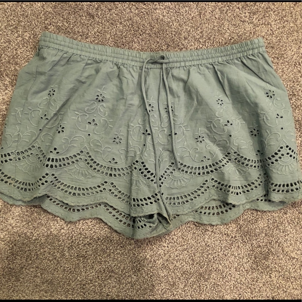 Super cute loose summer shorts